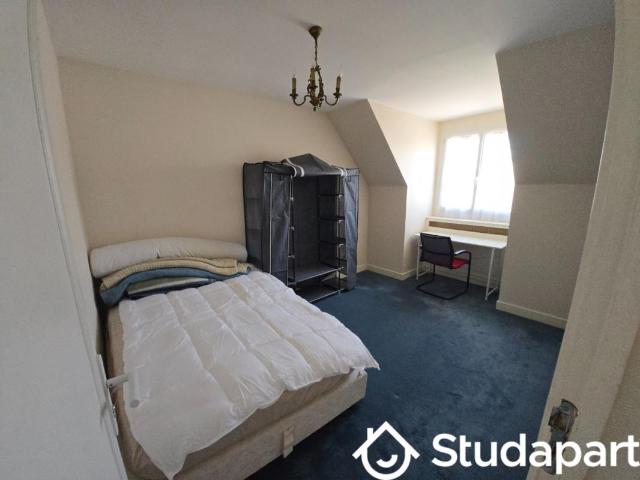 Chambre dans une colocation de 14m2