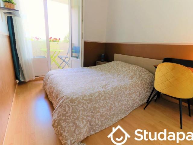 Chambre dans une colocation de 14m2