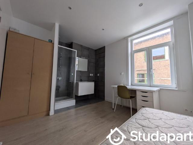 Chambre dans une colocation de 14m2
