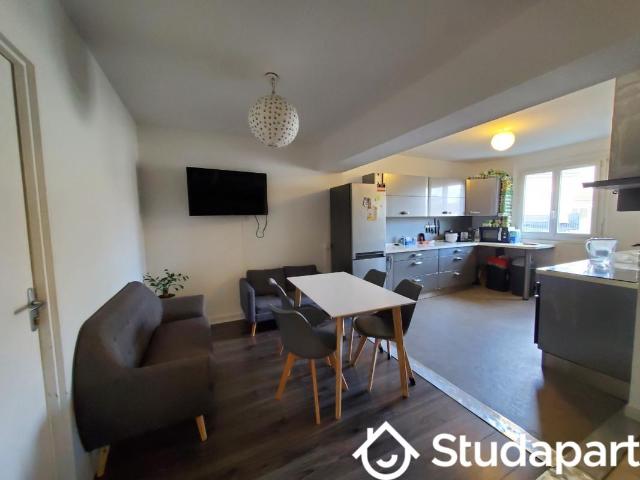Chambre dans une colocation de 15m2