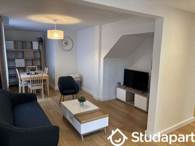 Chambre dans une colocation de 16m2