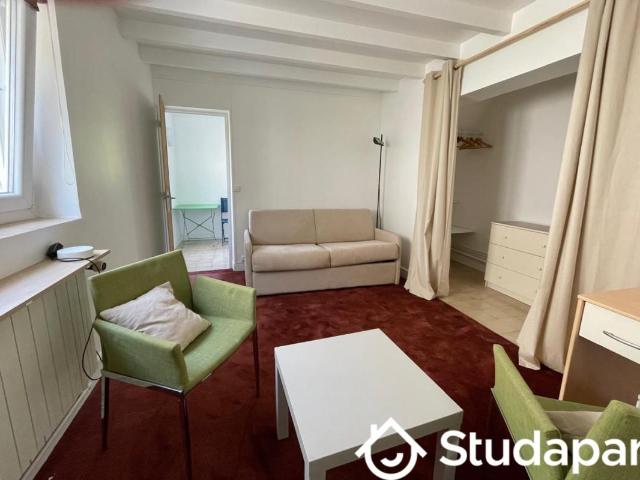 Chambre dans une colocation de 16m2