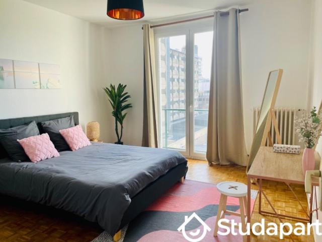 Chambre dans une colocation de 16m2