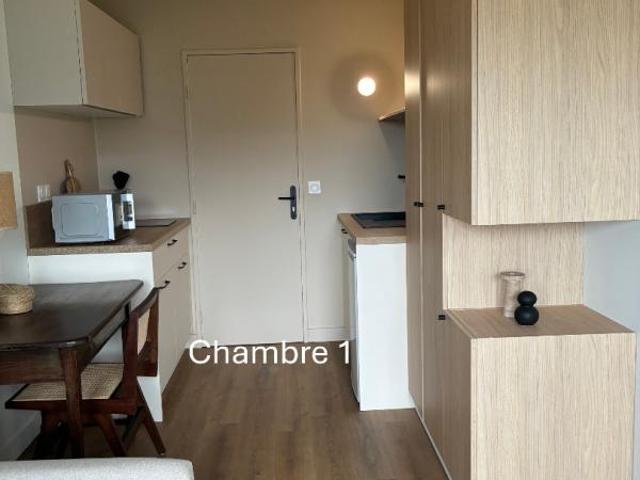 Chambre dans une colocation de 16m2