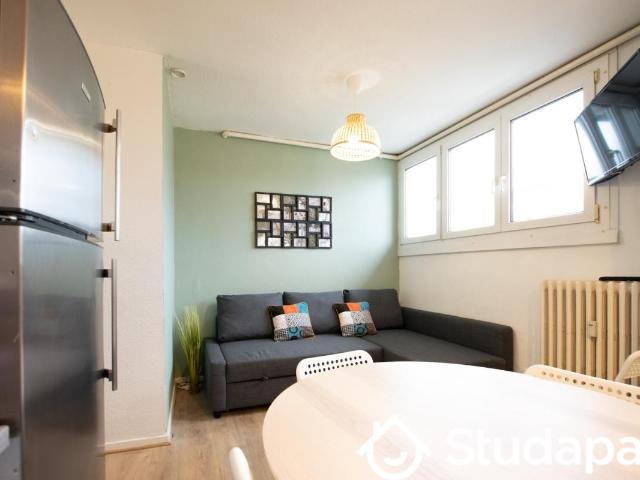 Chambre dans une colocation de 16m2