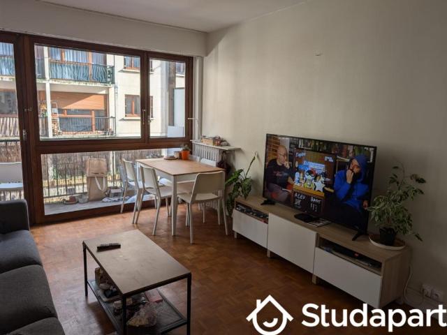 Chambre dans une colocation de 17m2