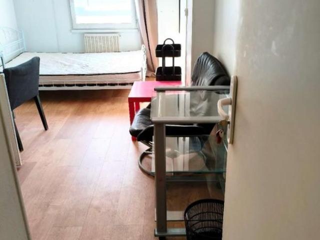 Chambre dans une colocation de 17m2