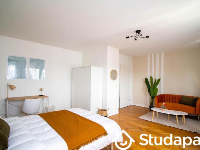 Chambre dans une colocation de 11m2