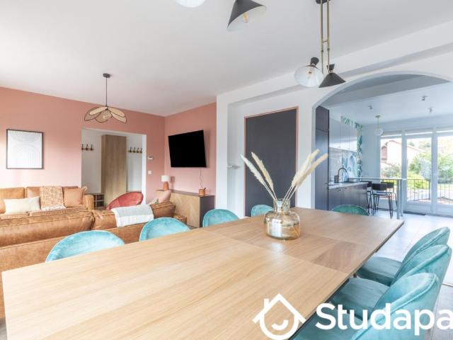 Chambre dans une colocation de 255m2