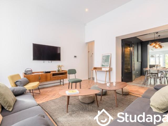 Chambre dans une colocation de 250m2