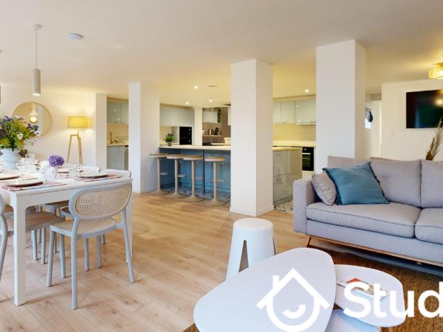 Chambre dans une colocation de 340m2