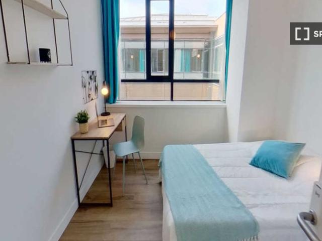 Chambre dans une colocation de 7 chambres à Bac Bécon Flachat, Paris