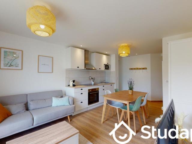 Chambre dans une colocation de 8m2