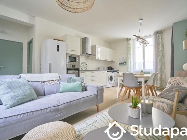 Chambre dans une colocation de 8m2