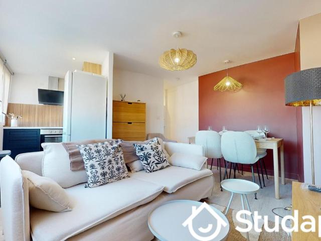 Chambre dans une colocation de 8m2