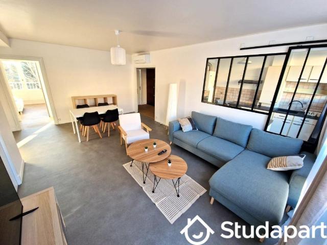 Chambre dans une colocation de 9m2