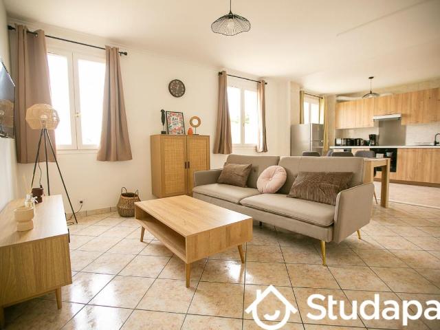 Chambre dans une colocation de 9m2