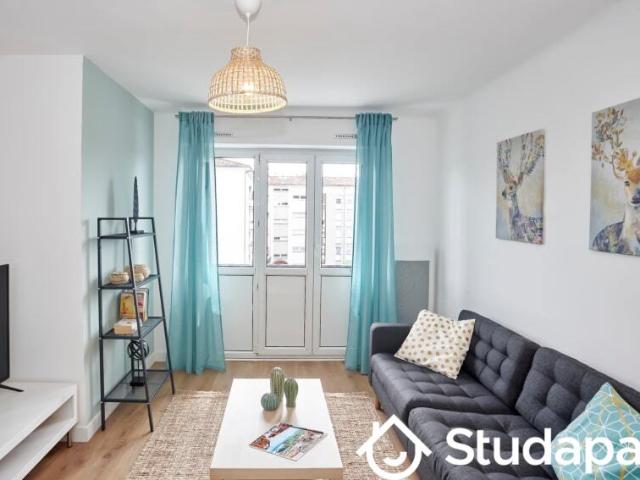 Chambre dans une colocation de 9m2