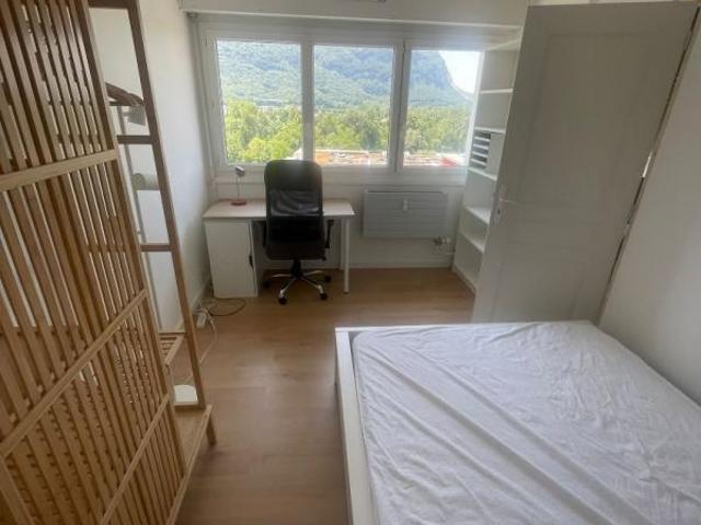 Chambre dans une colocation de 9m2