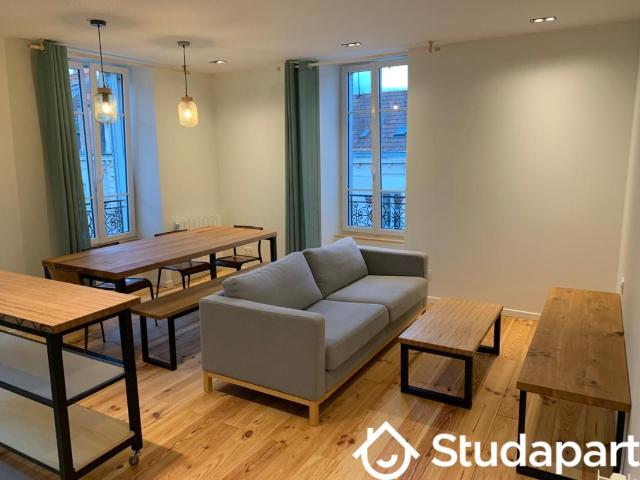 Chambre dans une colocation de 9m2