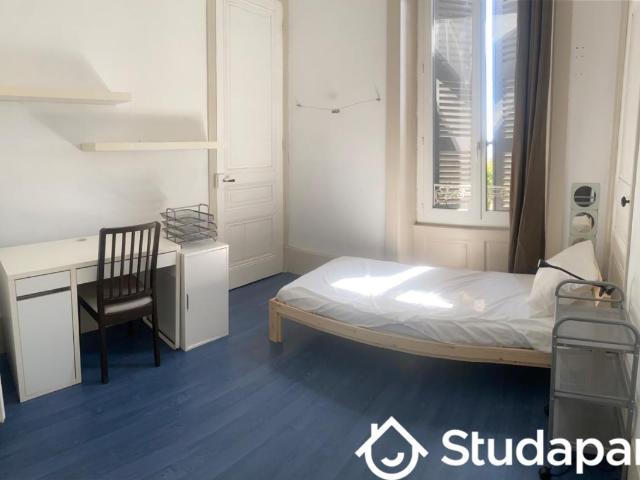 Chambre dans une colocation de 9m2