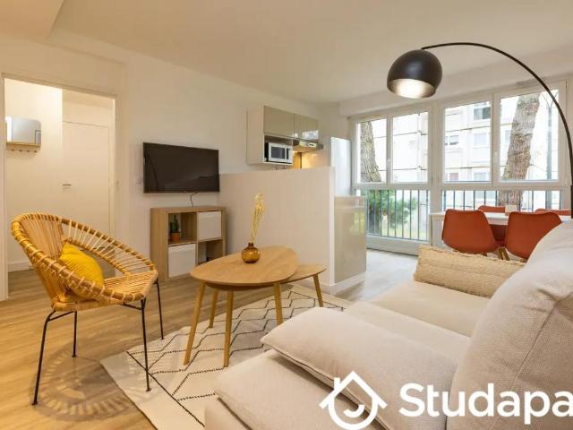 Chambre dans une colocation de 9m2