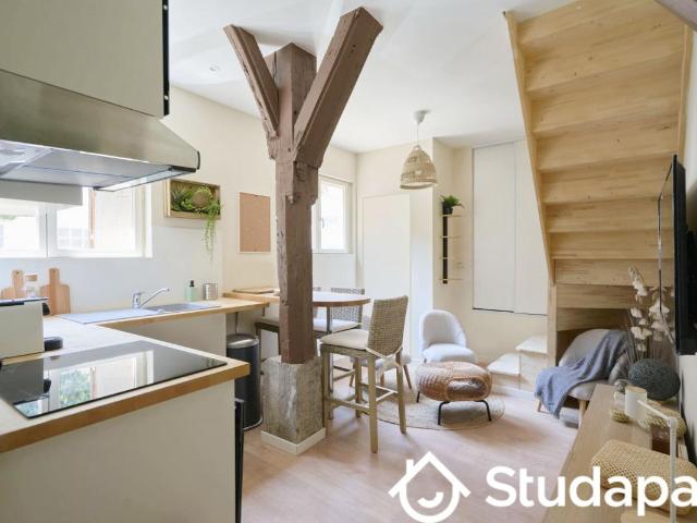 Chambre dans une colocation de 8m2