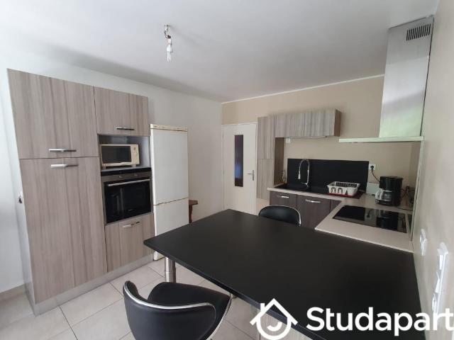 Chambre dans une colocation de 9m2