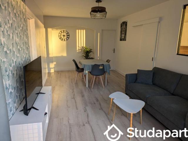 Chambre dans une colocation de 9m2