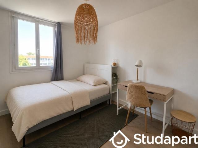 Chambre dans une colocation de 9m2