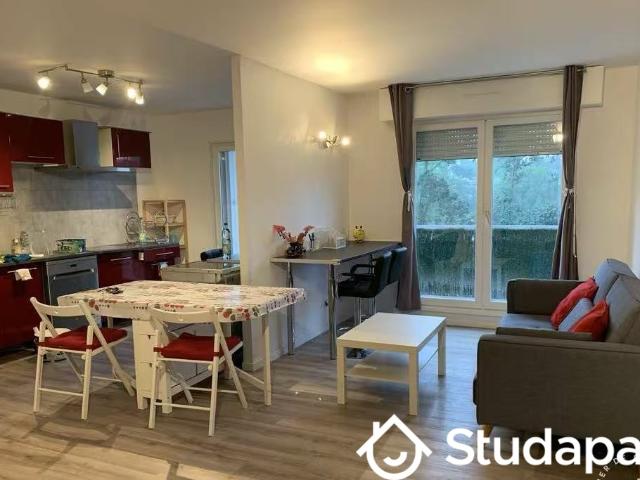 Chambre dans une colocation de 9m2