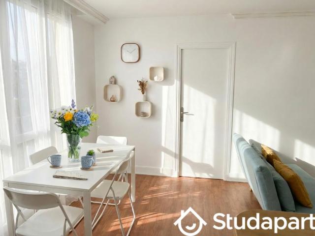 Chambre dans une colocation de 9m2