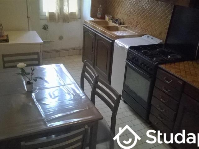 Chambre dans une colocation de 9m2