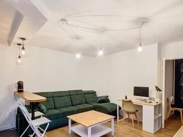 Chambre dans une colocation de 9m2