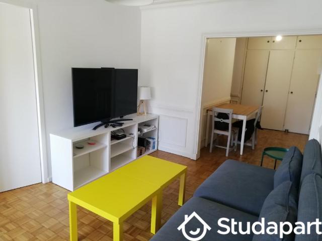 Chambre dans une colocation de 9m2