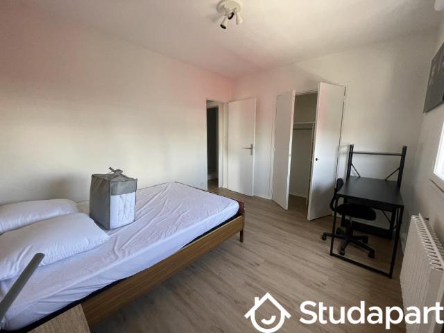 Chambre dans une colocation de 9m2