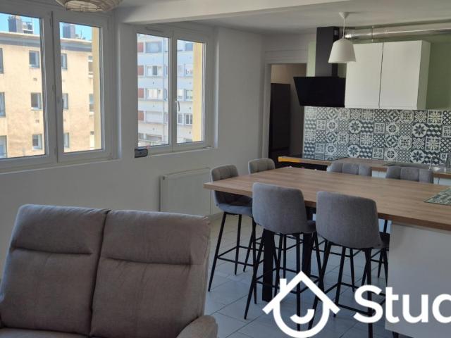 Chambre dans une colocation de 9m2