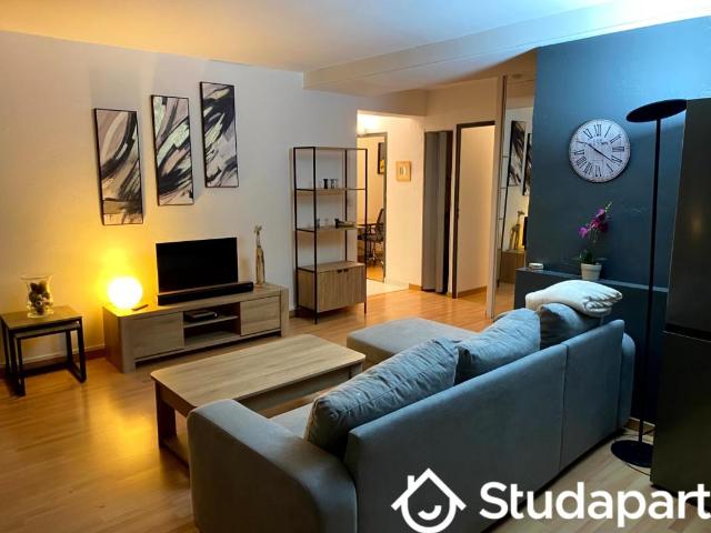 Chambre dans une colocation de 9m2