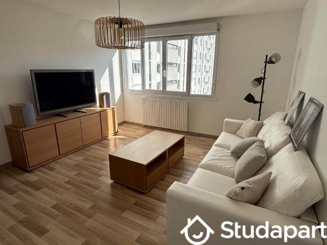 Chambre dans une colocation de 9m2