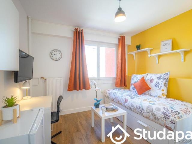 Chambre dans une colocation de 10m2
