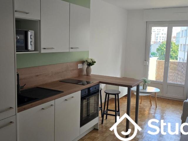Chambre dans une colocation de 9m2