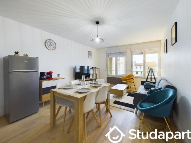 Chambre dans une colocation de 9m2