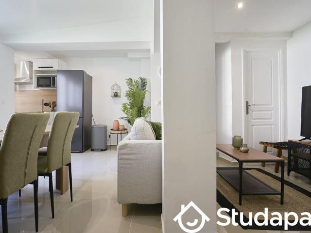 Chambre dans une colocation de 9m2