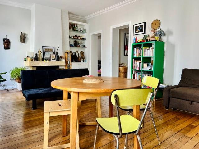 Chambre dans une collocation de 100m2 à Asnières