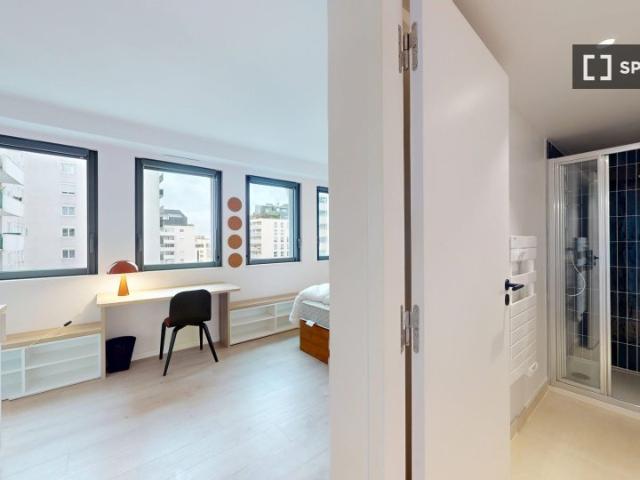 Chambre dans une résidence partagée de 12 chambres à Cambronne Garibaldi, Paris