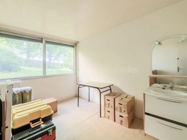 Chambre de service 11,78 m2