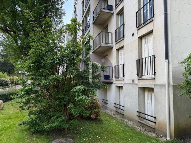 Chambre de Service SCEAUX 1 pièce s 11,54 m2