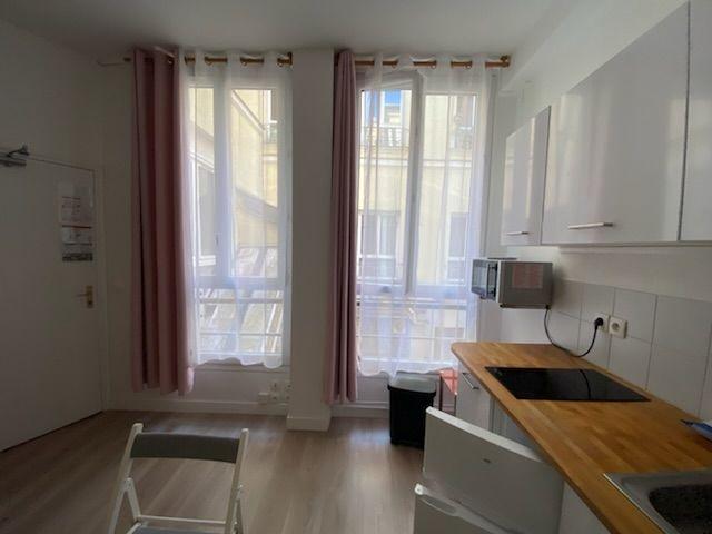 Chambre de 14m2 à louer sur Paris 01