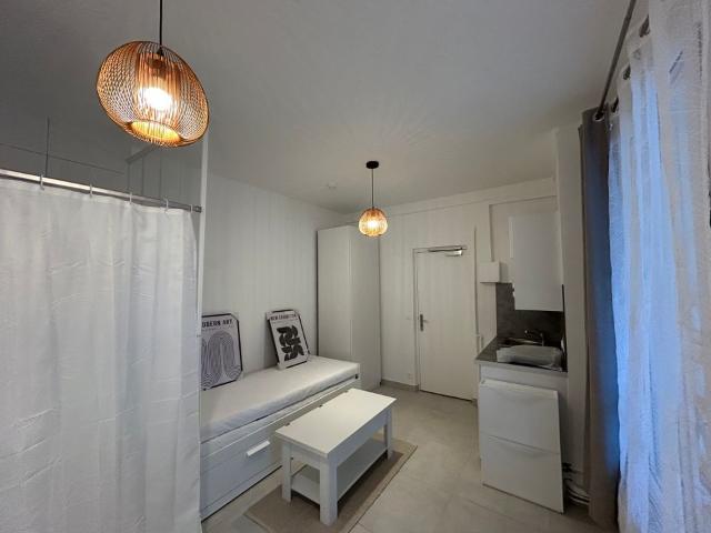 Chambre de 14m2 à louer sur Paris 15