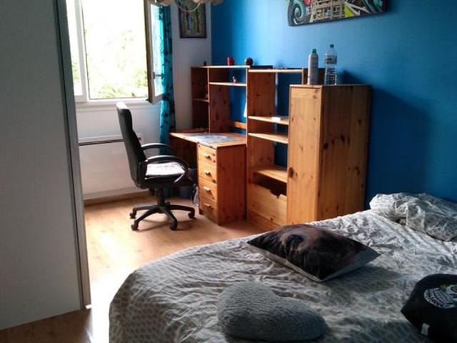 Chambre de 15m2 à louer sur Oullins